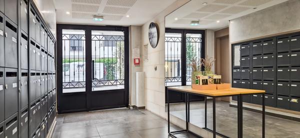 JARDIN PARISIEN – 3 PIÈCES AVEC BALCON AU CALME, PARKING