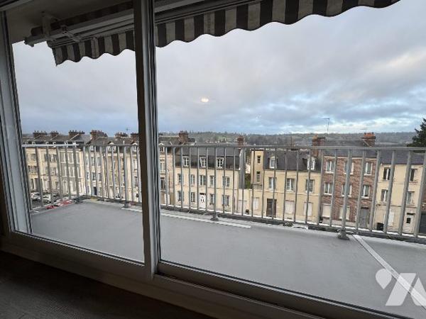 Appartement T4 de 79m² avec ascenseur Garage Belle vue