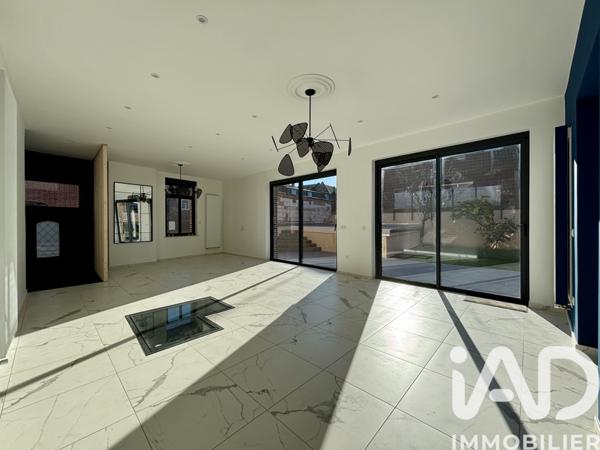 Maison à vendre 7 pièces 216 m² Arras