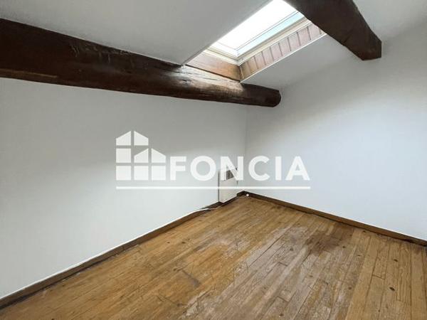 Location Appartement 2 pièces 49.86 m² - 85 BD DE LA REPUBLIQUE Lunel 34400