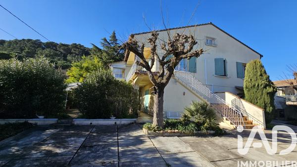 Maison à vendre 9 pièces 195 m² Bagnols-sur-Cèze