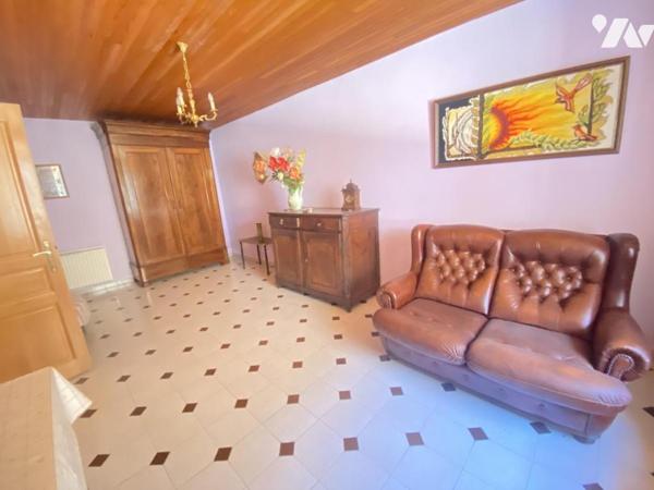 Maison de village rare DOIZIEUX