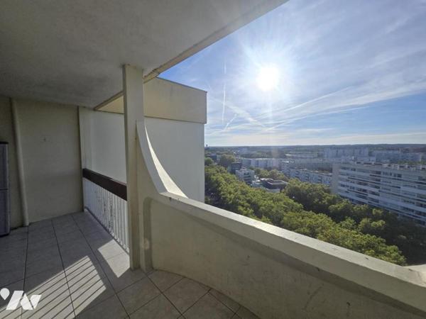 Les Caleides T3 Dernier Etage avec ascenseur