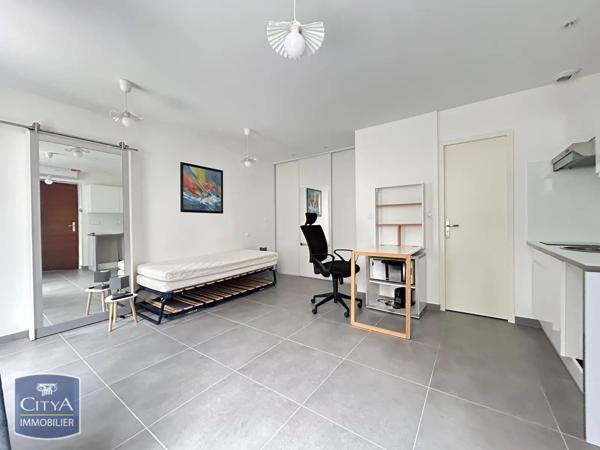 Appartement à louer 1 pièce 23.21m² Brive-la-Gaillarde (19100)