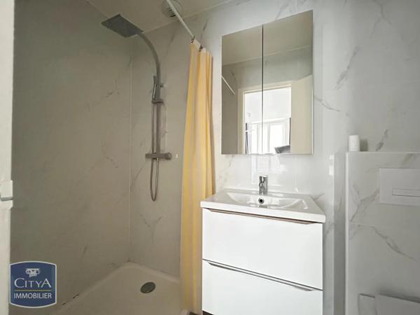 Appartement à louer 1 pièce 23.21m² Brive-la-Gaillarde (19100)