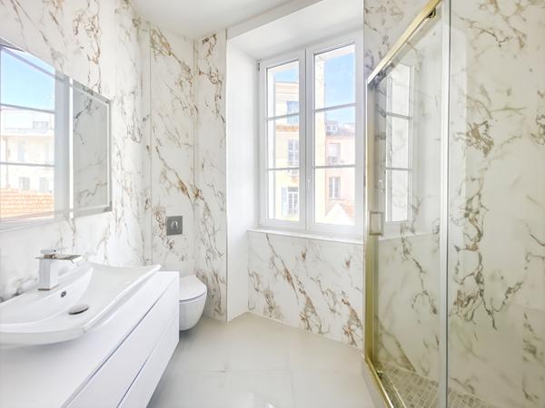 3 Pièces de 100 m2 - CANNES CENTRE - ADRESSE D'EXCEPTION