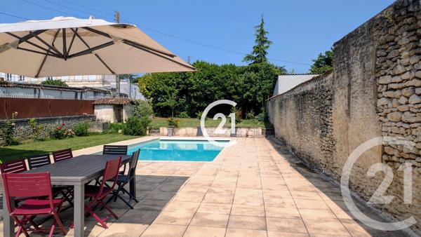 Maison à vendre  10 pièces - 255 m2 COGNAC - 16