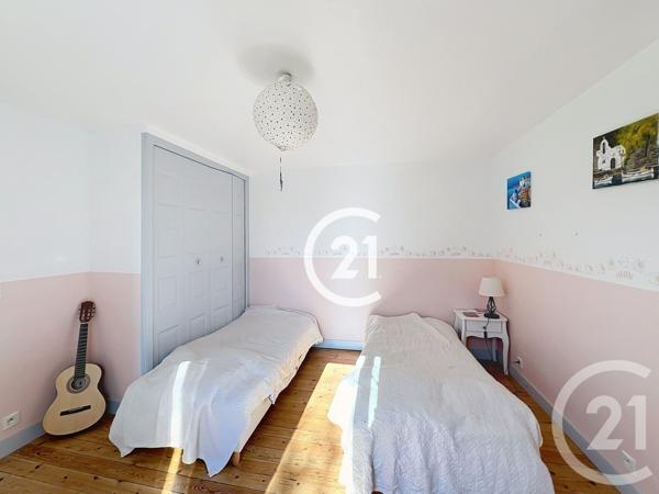Maison à vendre  10 pièces - 255 m2 COGNAC - 16