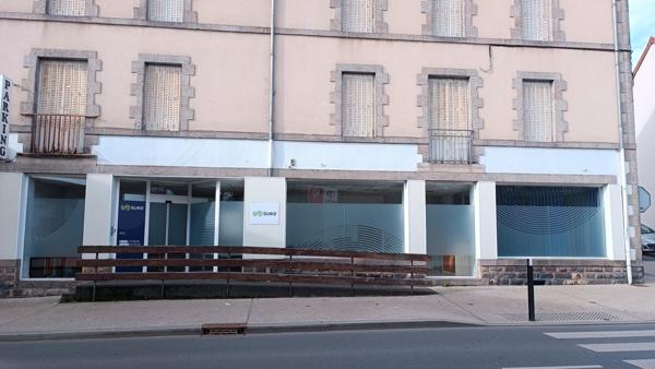 Local commercial de 150m² avec vitrine