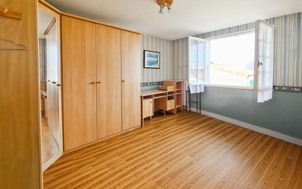 Maison à vendre    6 pièces • 139 m2 Le Bois-Plage-en-Ré