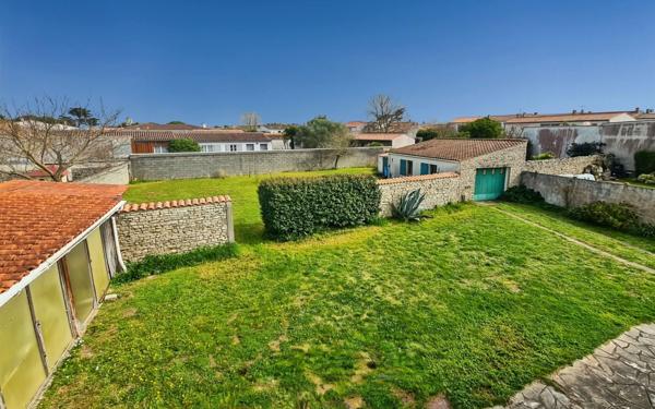 Maison à vendre    6 pièces • 139 m2 Le Bois-Plage-en-Ré