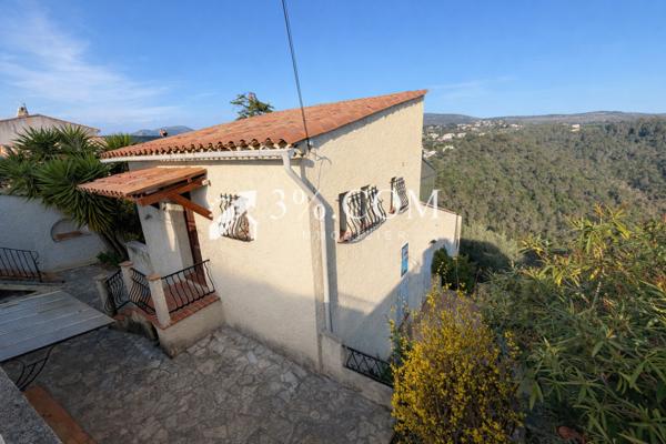 Maison 5 pièce(s) 3 chambre(s) 141 m²