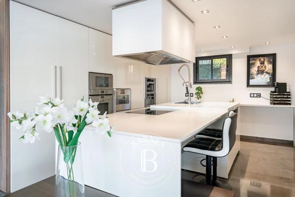 Saint-Raphaël, Villa 3 Chambres -  224 m² à vendre