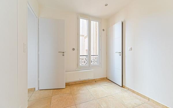 Appartement à louer    2 pièces • 29,61 m2 Clichy