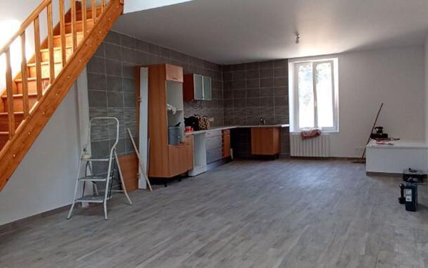 Appartement à louer    4 pièces •  Villiers-Saint-Denis