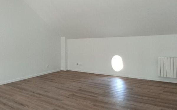 Appartement à louer    4 pièces •  Villiers-Saint-Denis