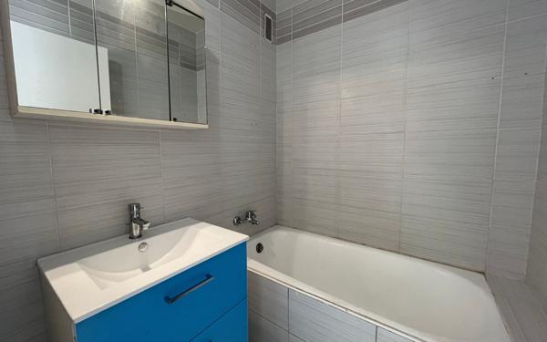 Appartement à vendre    3 pièces • 57,75 m2 Vallauris