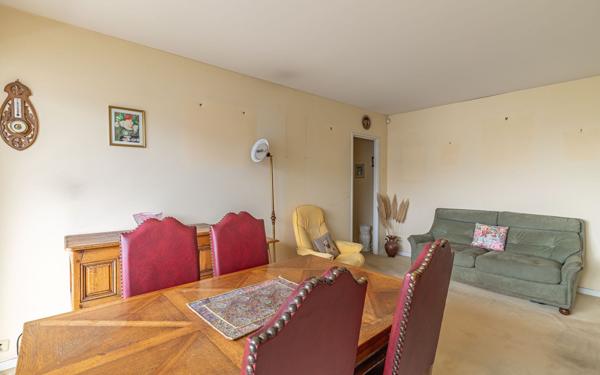 Appartement à vendre    3 pièces • 68 m2 Saint-Maurice