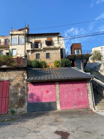 immeuble avec local commercial