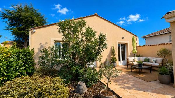 Maison chaleureuse et soigneusement aménagée