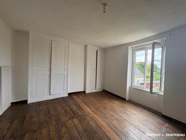 Maison à Saint Denis de Gastines