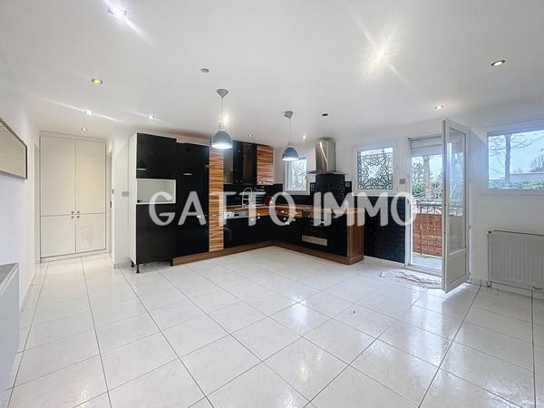 Woippy (57140) Appartement RDC 3 chambres Woippy 126 m2