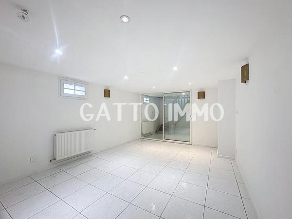 Woippy (57140) Appartement RDC 3 chambres Woippy 126 m2