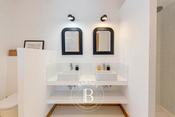 Sainte-Lucie-de-Porto-Vecchio, Villa 4 Chambres -  200 m² à vendre