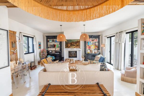 Sainte-Lucie-de-Porto-Vecchio, Villa 4 Chambres -  200 m² à vendre