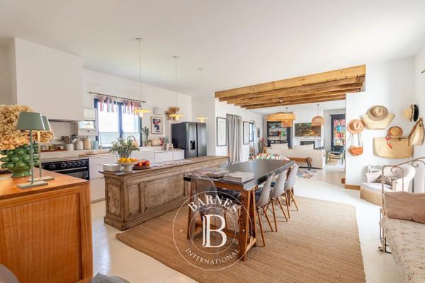 Sainte-Lucie-de-Porto-Vecchio, Villa 4 Chambres -  200 m² à vendre