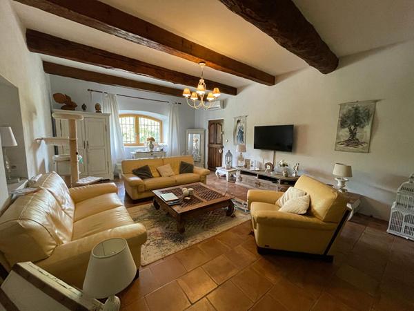 Maison Velleron 9 pièce(s) 238 m2