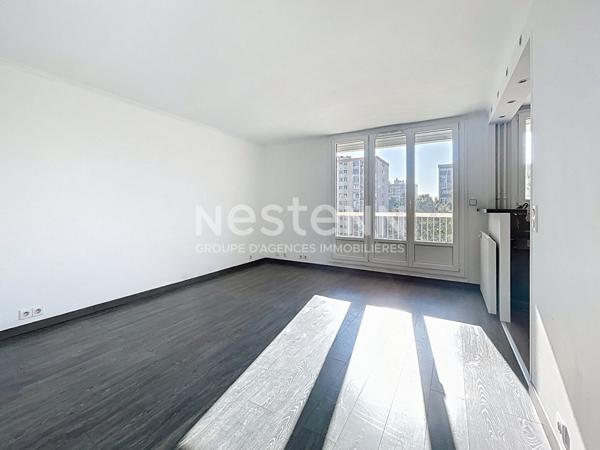 À vendre : T3 avec balcon, vue dégagée et parking à Chilly-Mazarin