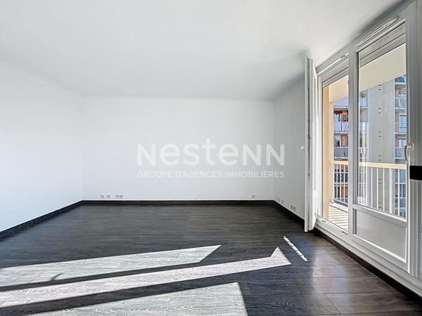 À vendre : T3 avec balcon, vue dégagée et parking à Chilly-Mazarin