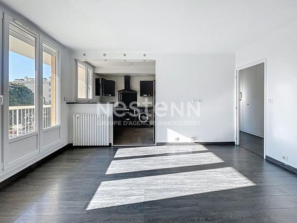 À vendre : T3 avec balcon, vue dégagée et parking à Chilly-Mazarin