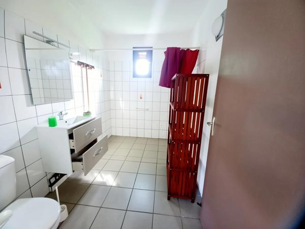 3 villas ou Gites à vendre à ANSE BERTRAND (971),piscine, 2000M2 terrain, proches plages