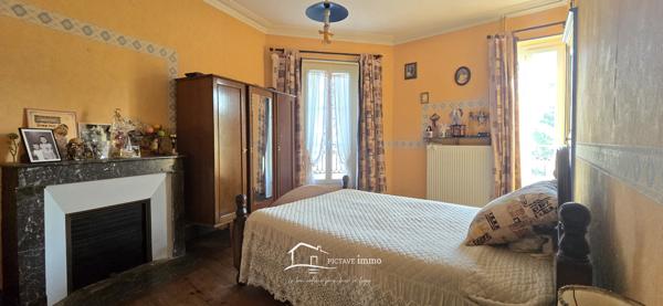 Maison de caractère 19ème siècle - 234m2 - terrain 1320m2 Lusignan (86600)