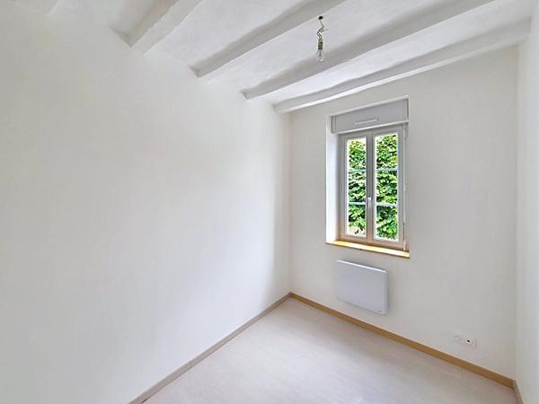 Maison Doue En Anjou 4 pièce(s) 106 m2