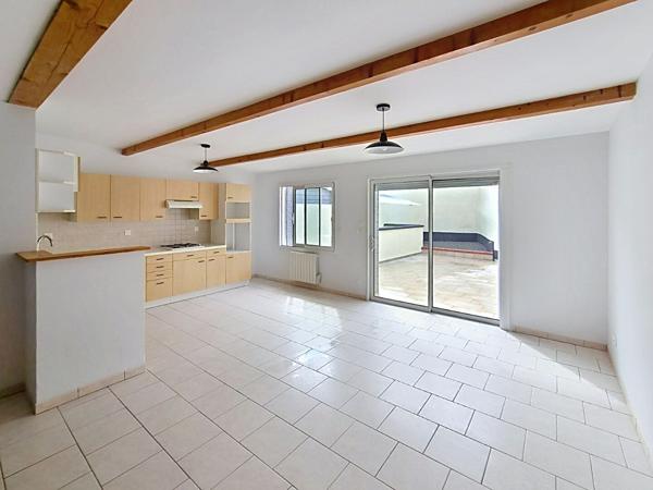 Maison Doue En Anjou 4 pièce(s) 106 m2
