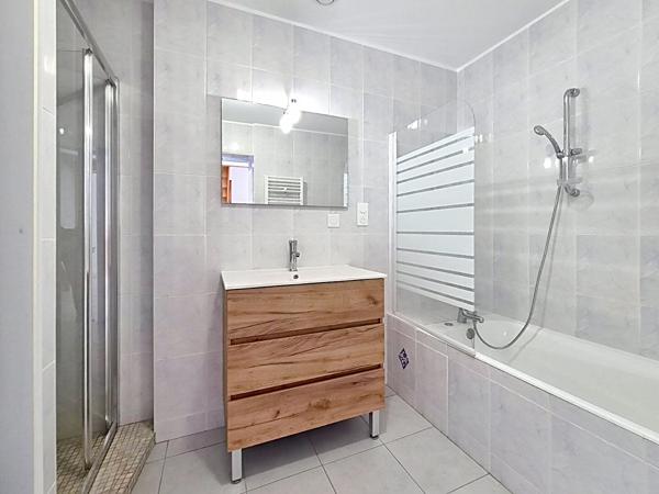Maison Doue En Anjou 4 pièce(s) 106 m2