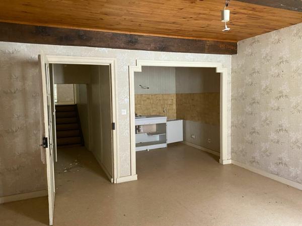 Maison à vendre    5 pièces •  Le Grand-Serre