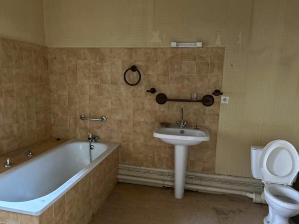 Maison à vendre    5 pièces •  Le Grand-Serre