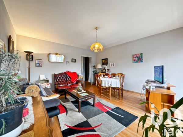 Appartement 3 pièces de 69 m² à Laval (53000)