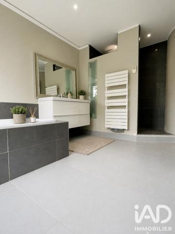 Maison à vendre 11 pièces 253 m² Hazebrouck