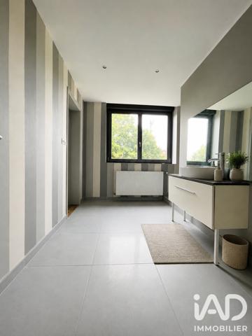 Maison à vendre 11 pièces 253 m² Hazebrouck