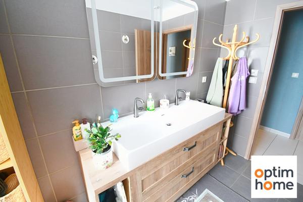 TRES BELLE MAISON - 3 CHAMBRES - TERRAIN - TERRASSE - SANS TRAVAUX