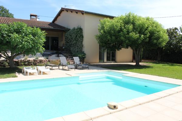 Maison Roussillon 6 pièce(s) 220 m2