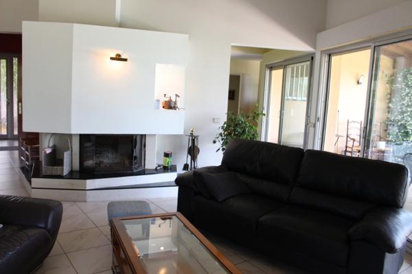 Maison Roussillon 6 pièce(s) 220 m2