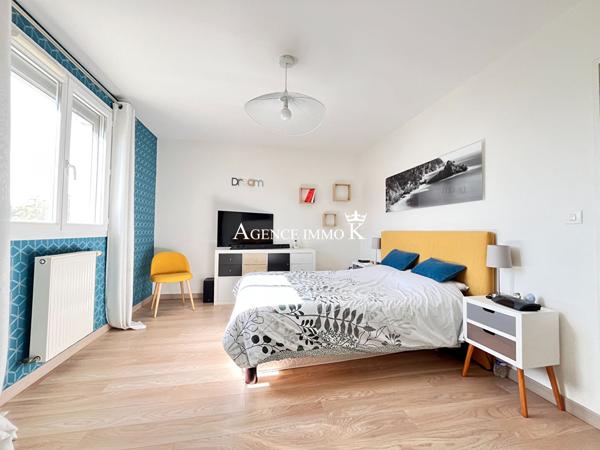 Buxerolles - Confortable maison de type 7 , Buxerolles