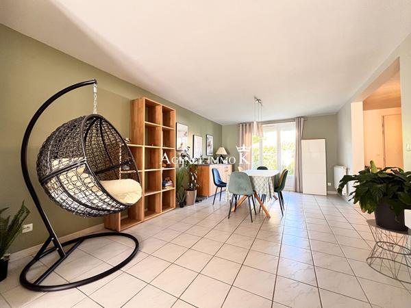 Buxerolles - Confortable maison de type 7 , Buxerolles