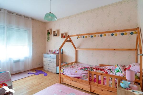 Maison à vendre |  Pluguffan |  7 pièces | 130 m²